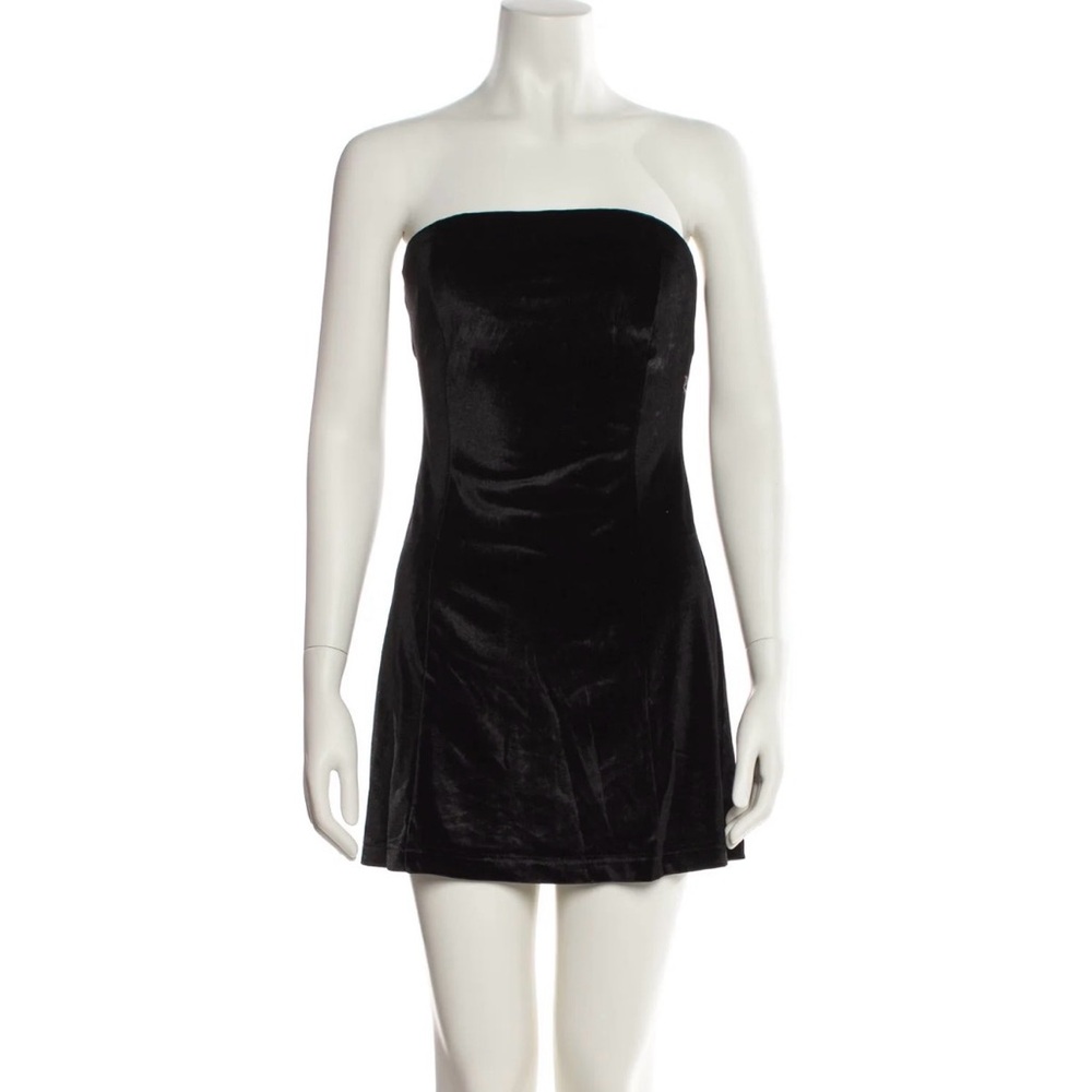 MISCREANTS Strapless Black Velvet Women’s Dress